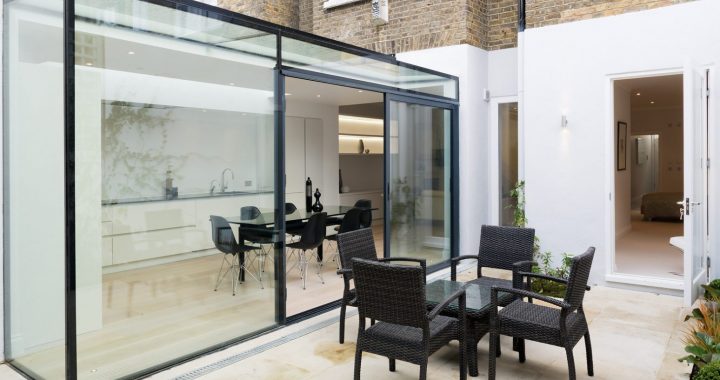 Enhancing Your Home with a Modern Glass Extension