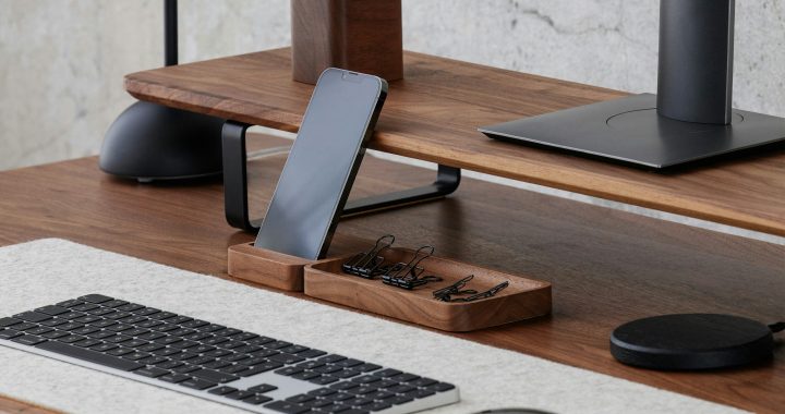 Home Office Furniture: How Shelved Desks Can Change Your Workflow and Minimise Clutter